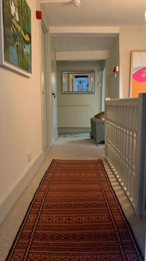 The Totnes Guest House. Upstairs At Zappa'S Exterior foto