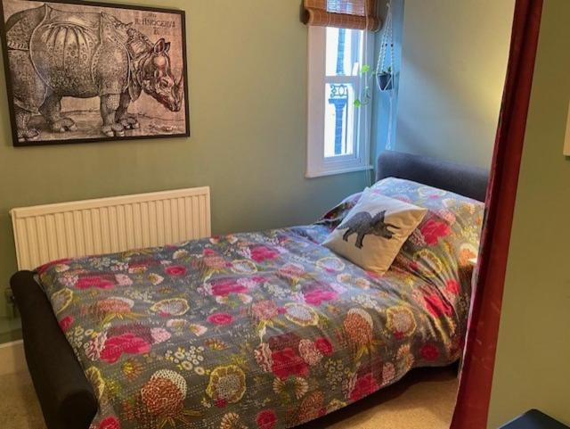 The Totnes Guest House. Upstairs At Zappa'S Exterior foto
